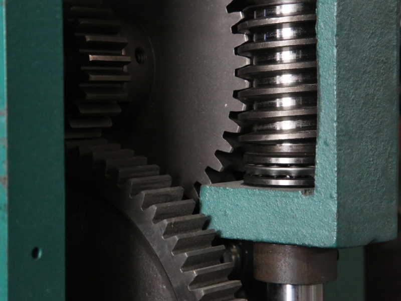 Causes and prevention methods of uneven weft density